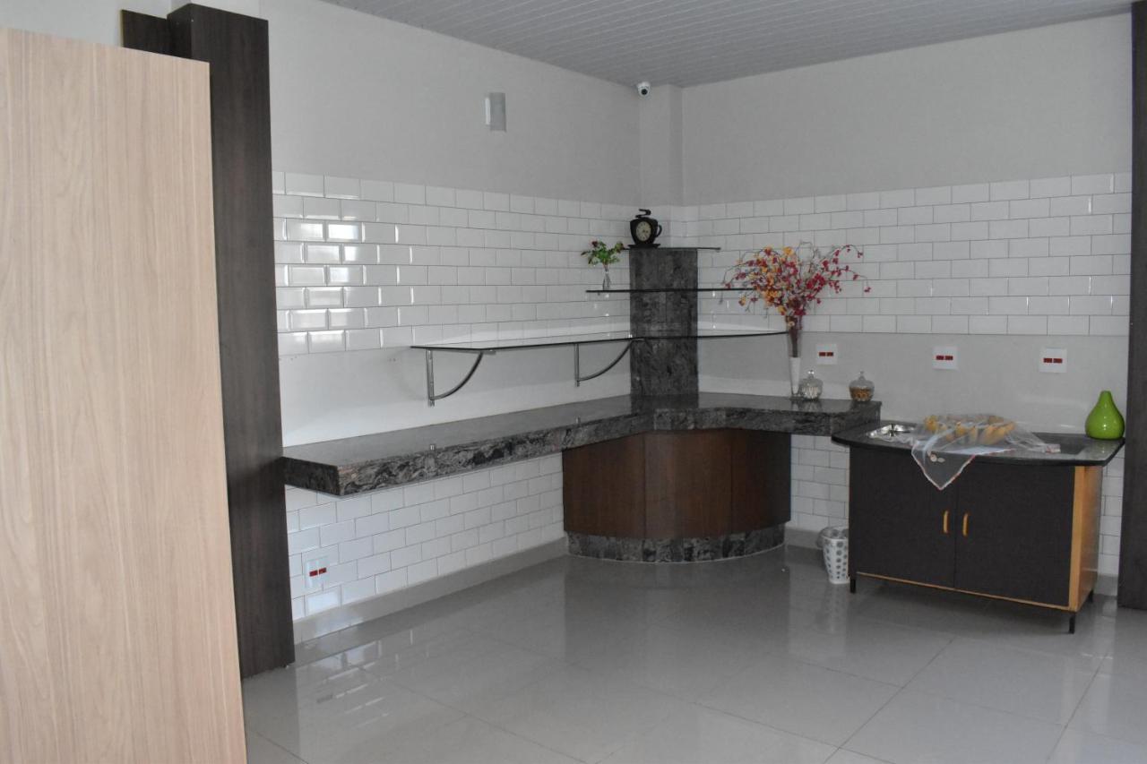 Rai Hotel - Proximo A Prefeitura Cascavel  Exteriör bild