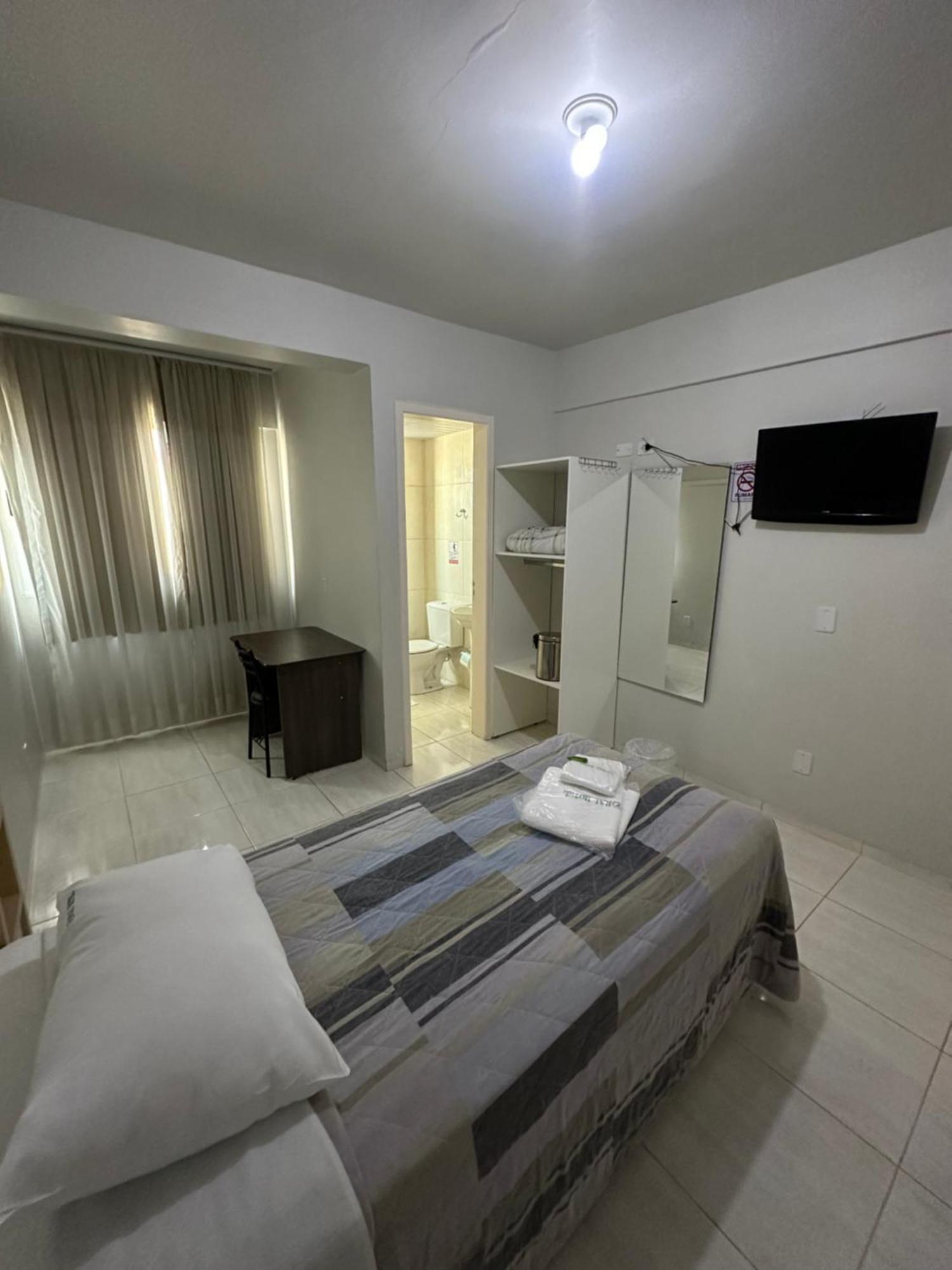 Rai Hotel - Proximo A Prefeitura Cascavel  Exteriör bild
